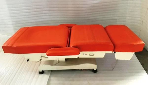 Derma Chair Electric - Image 4