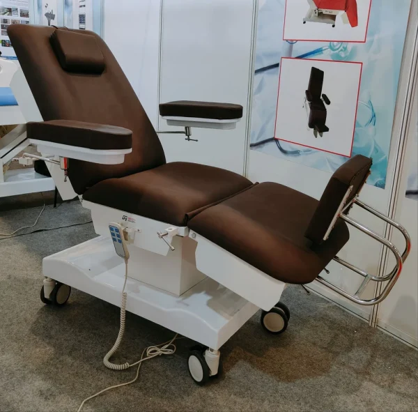 Electric Dialysis Chair 2 function - Image 2