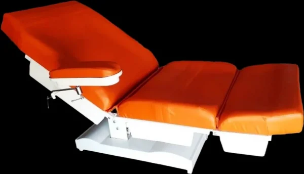 Electric Treatment Table - Image 6